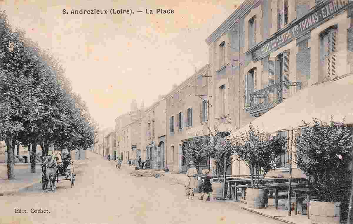 Andrézieux-Bouthéon. La Place, Hôtel Exbrayat