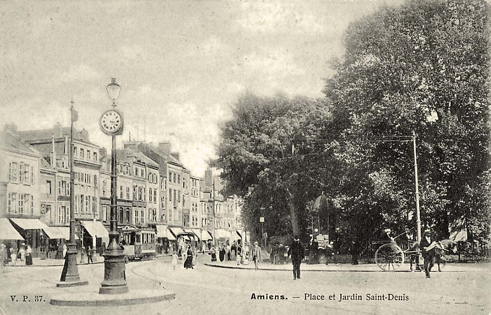 Amiens. Place et Jardin Saint-Denis