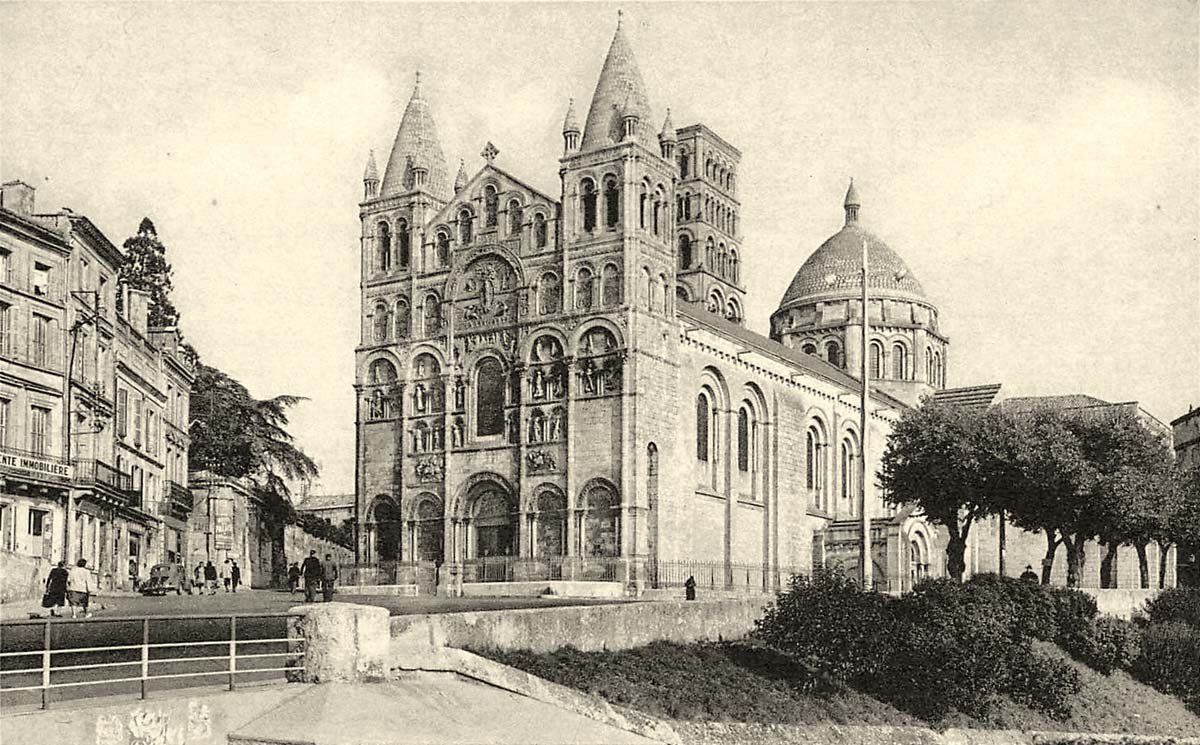 Angoulême. Cathédrale Saint-Pierre (XIIe siècle)
