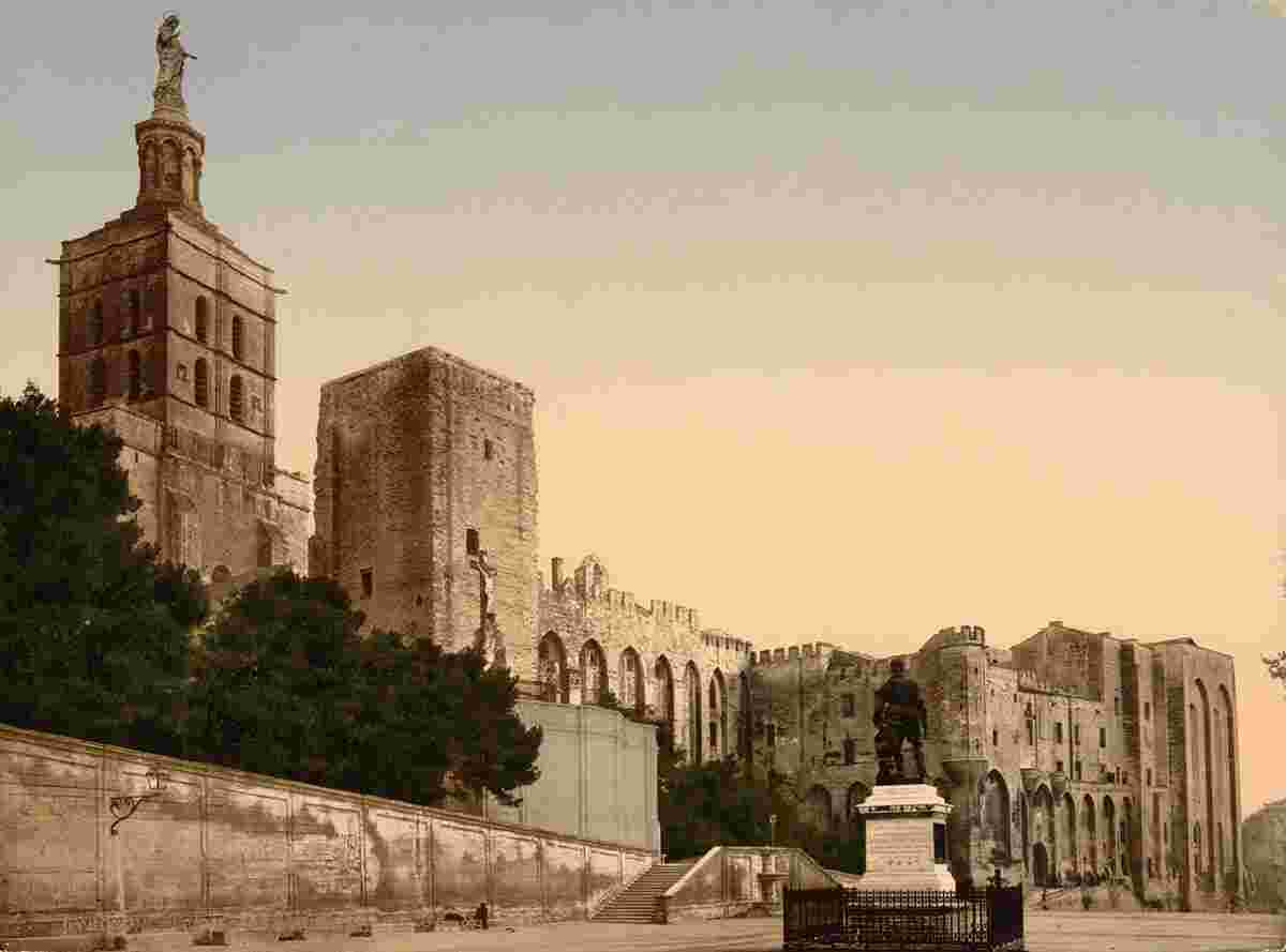 Avignon. Château du Pape