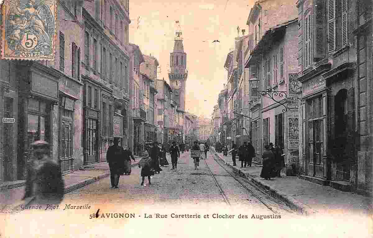 Avignon. La Rue Carreterie