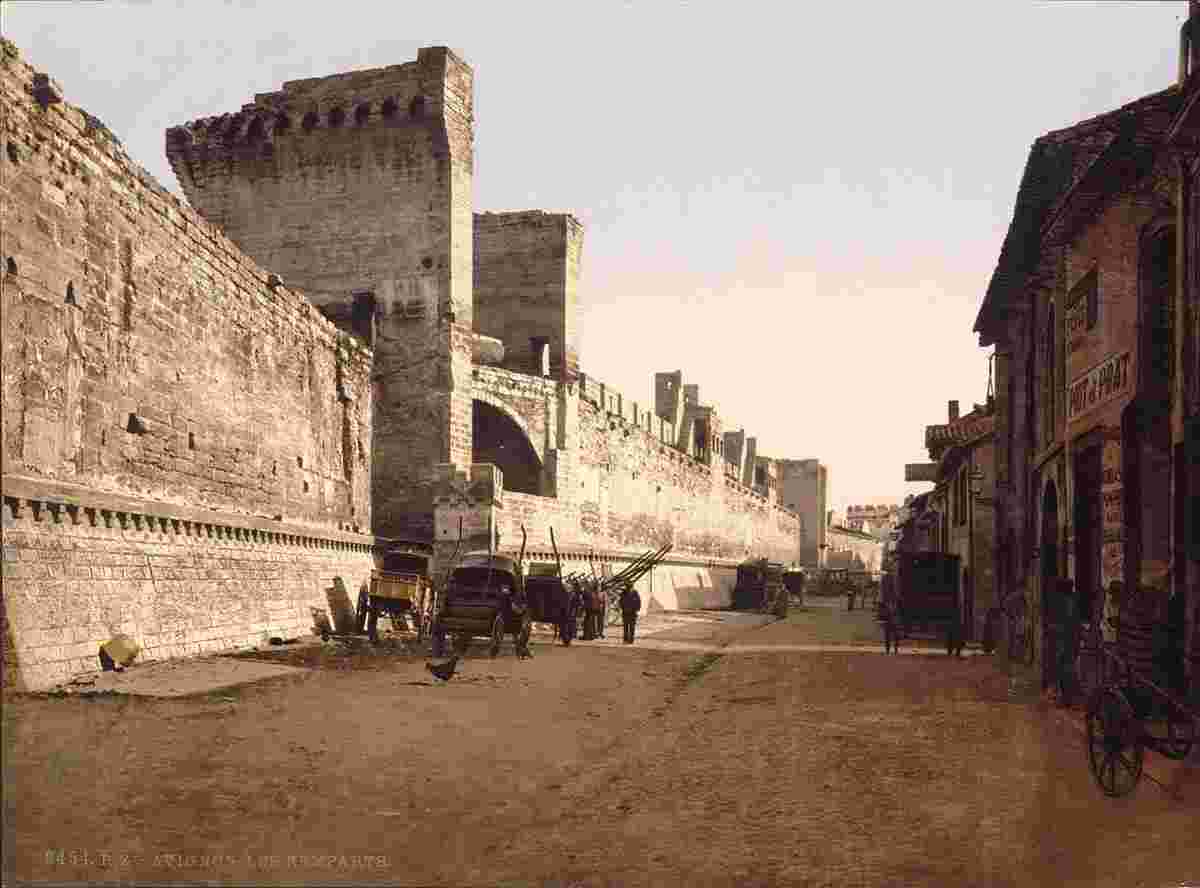 Avignon. Les Remparts