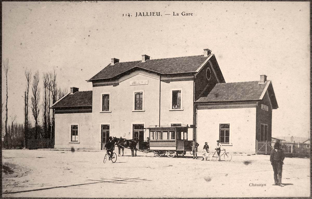 Bourgoin-Jallieu. Jallieu - Place de la Gare, Tramway à chevaux