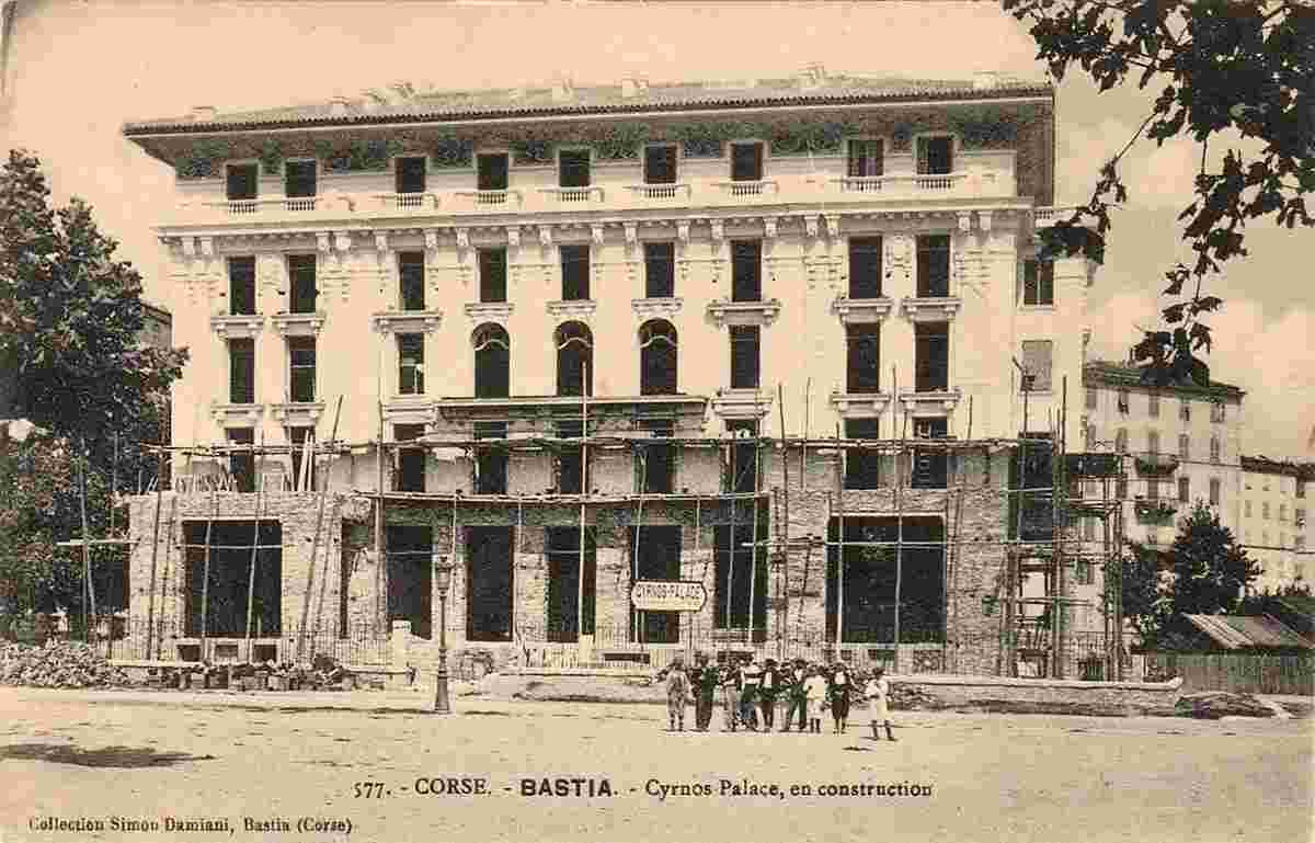 Bastia. Cyrnos Palace, en construction
