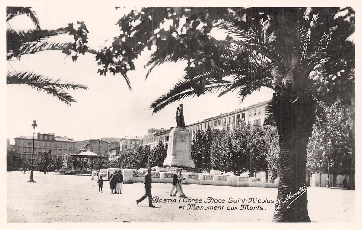 Bastia. Place Saint-Nicolas, Monument aux Morts