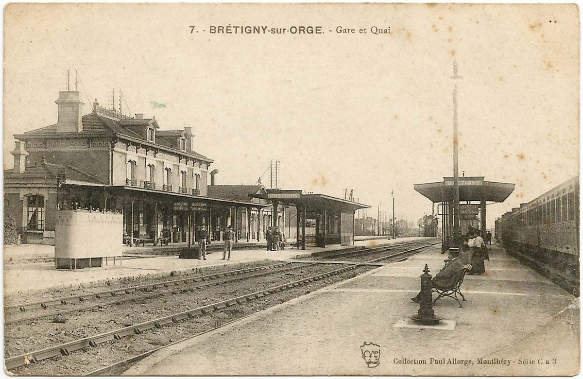 Brétigny-sur-Orge. La Gare et les Quais