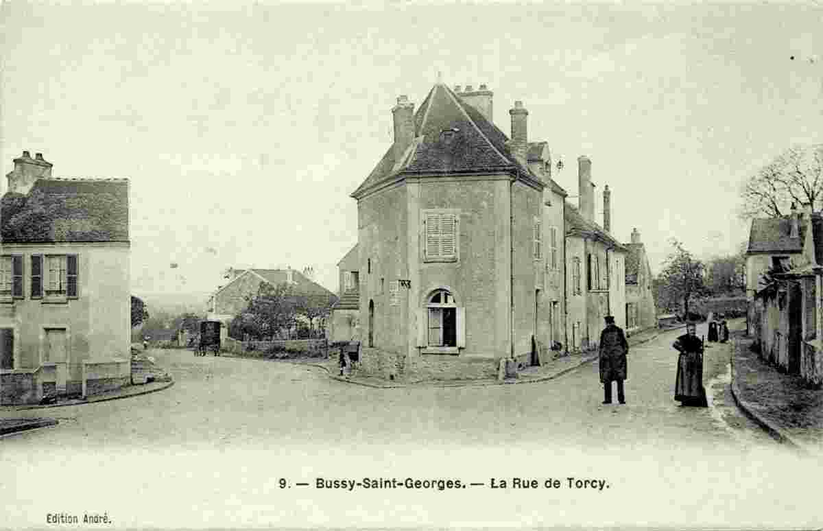 Bussy-Saint-Georges. Rue de Torcy
