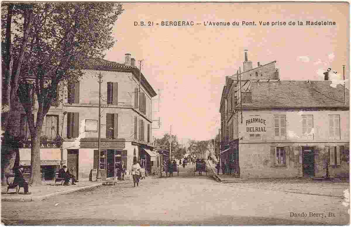 Bergerac. Avenue du Pont, Vue prise de la Madeleine, 1925