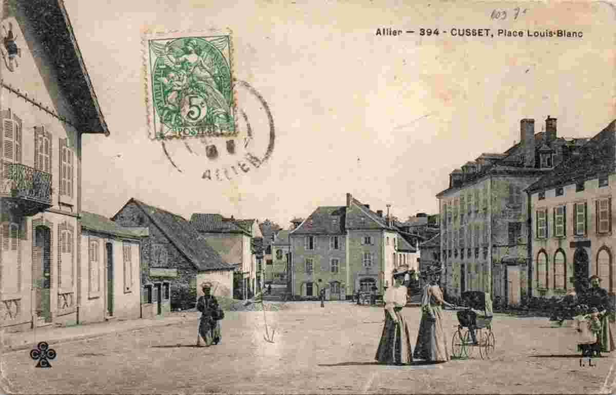 Cusset. Place Louis Blanc
