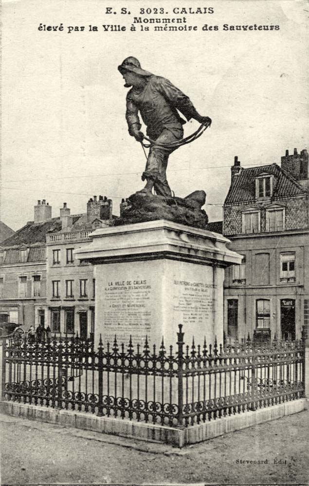 Calais. Monument, élevé par la Ville à la mémoire des Sauveteurs