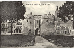 Cambrai. Porte de Paris