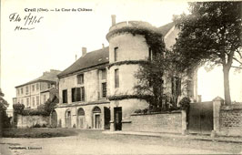Creil. La Cour du Château
