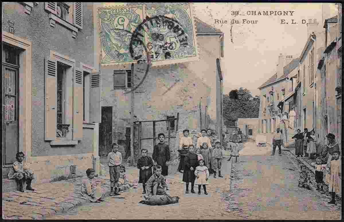 Champigny-sur-Marne. Rue du Four