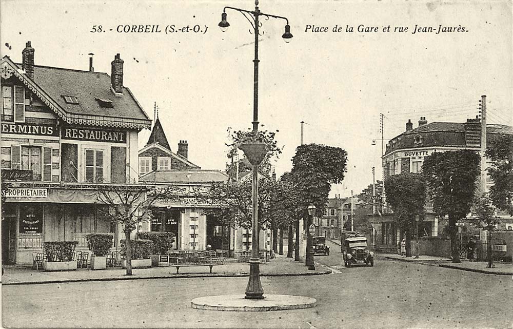 Corbeil-Essonnes. Place de la Gare et rue Jean-Jaurès