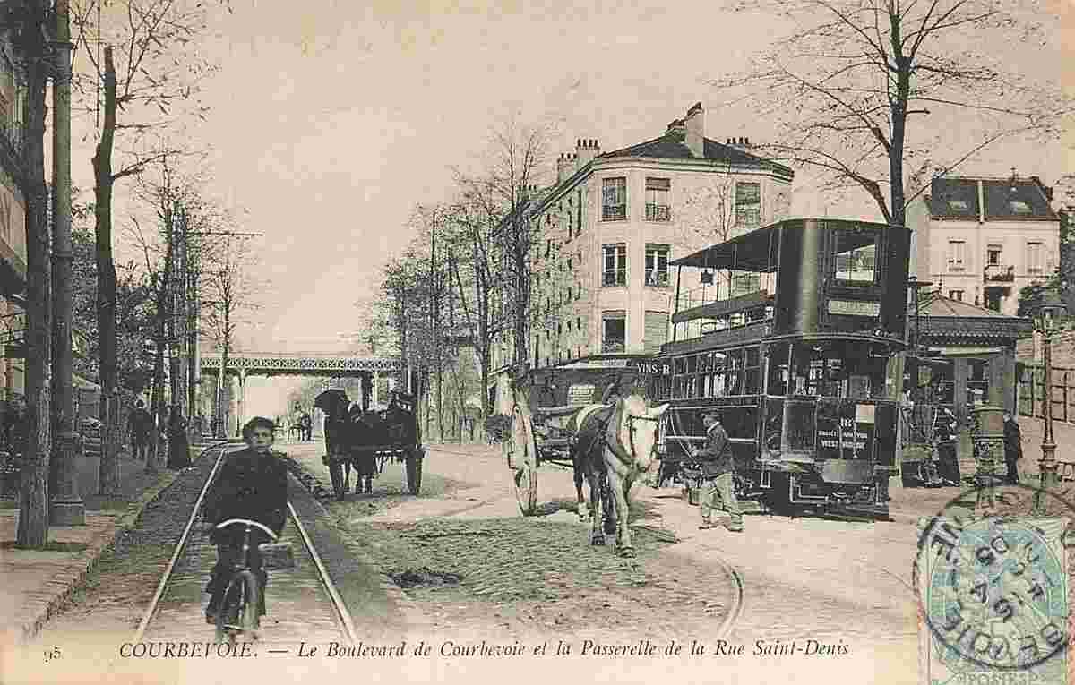 Courbevoie. Boulevard et Passerelle de la rue Saint-Denis, tramway, 1905