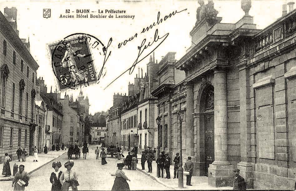 Dijon. La Préfecture - ancien Hôtel Bouhiere de Lantenay, 1911