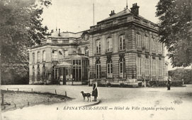 Épinay-sur-Seine. Hôtel de Ville