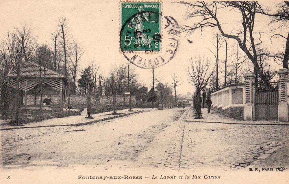 Fontenay-aux-Roses. Le Lavoir et la Rue Carnot