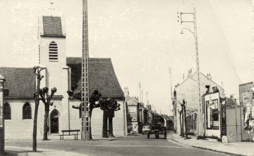 Garges-lès-Gonesse. Place de l'Église, 1968