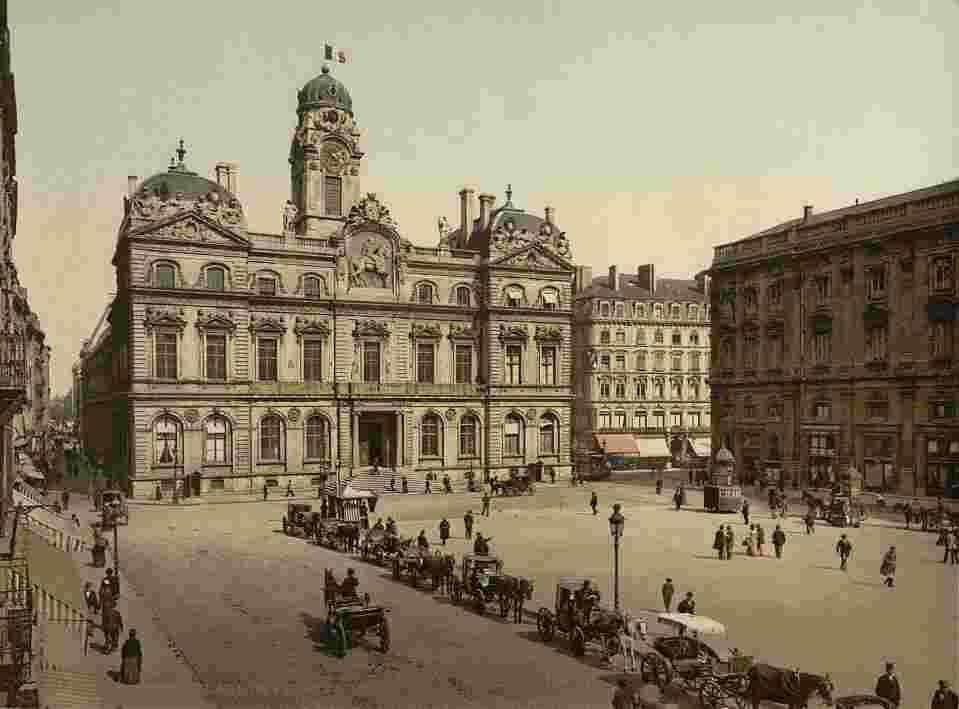 Lyon. Place de Terreaux, vers 1890