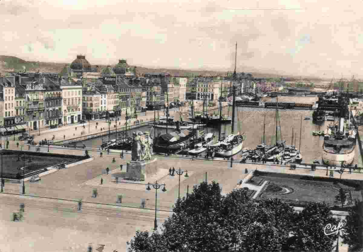 Le Havre. Place Gambetta et Bassin de Commerce
