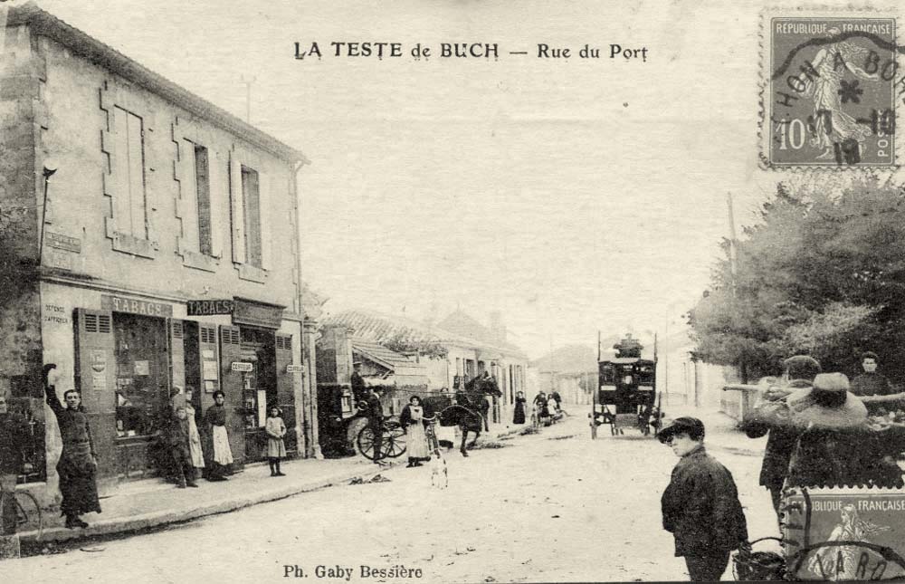 La Teste-de-Buch. Rue du Port