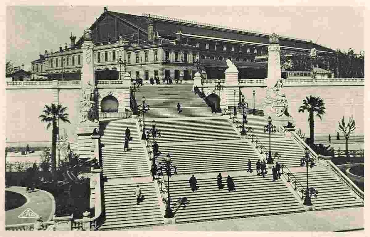 Marseille. L'escalier monumental de la gare