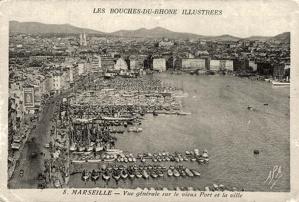 Marseille. Panorama du vieux port
