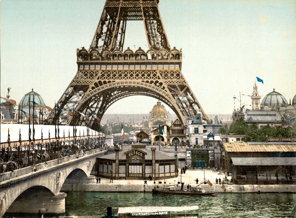 Paris. Exposition Universelle, 1900 - Eiffel Tower and general view of the grounds