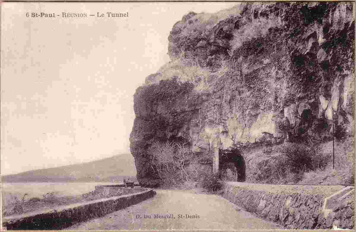 Saint-Paul. Tunnel du Cap Lahoussaye