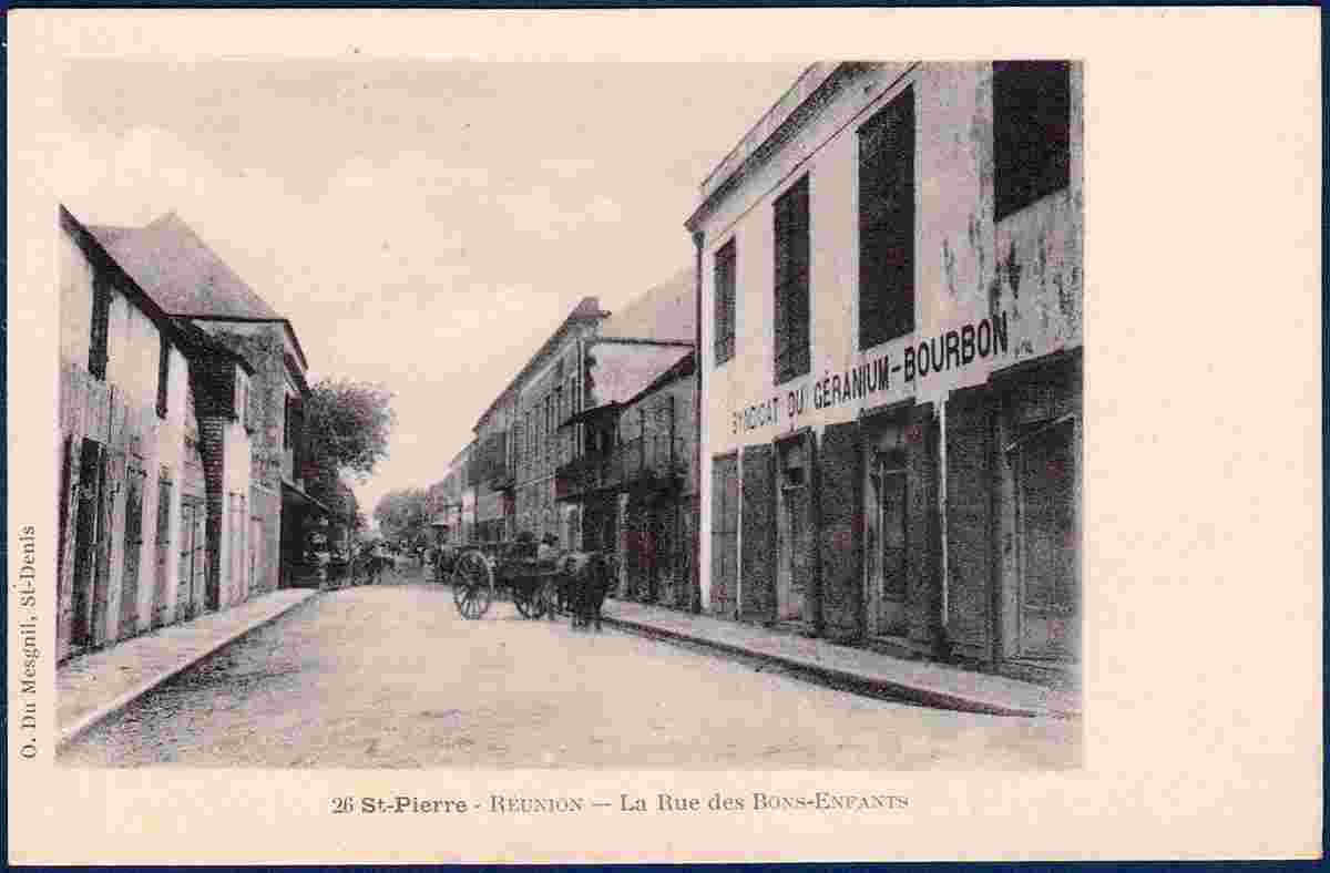 Saint-Pierre. Rue des Bons-Enfants