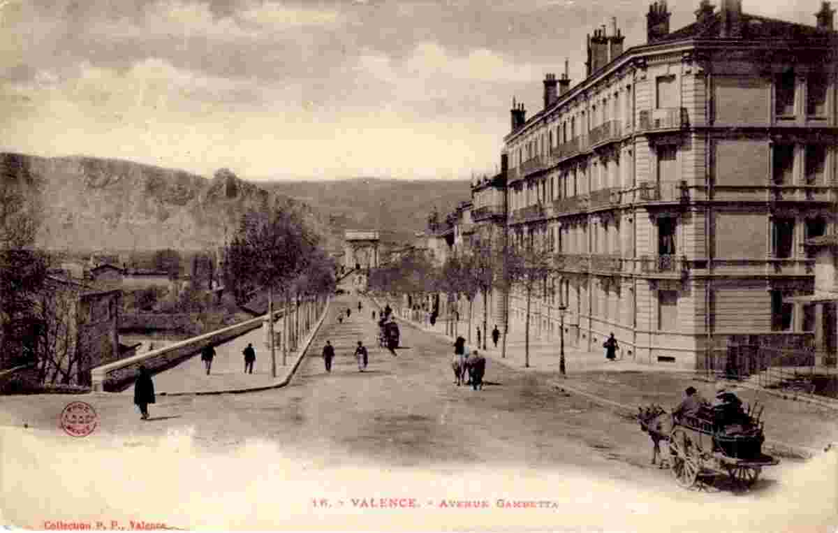 Valence. Avenue Gambetta