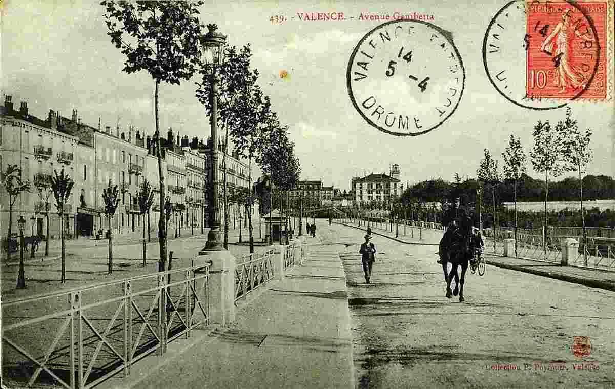 Valence. Avenue Gambetta