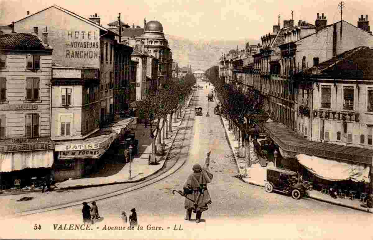 Valence. Avenue de la Gare