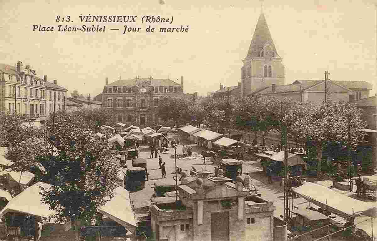 Venissieux. Place Léon Sublet - Jour de Marche, 1909