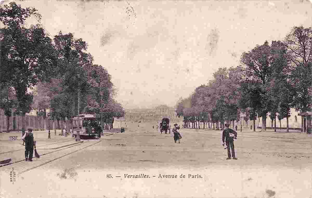 Versailles. Avenue de Paris
