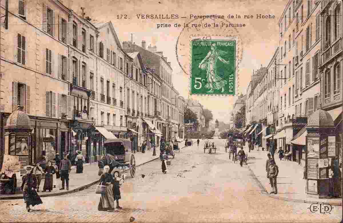 Versailles. Vue de la Rue Hoche prise la Rue de la Paroisse