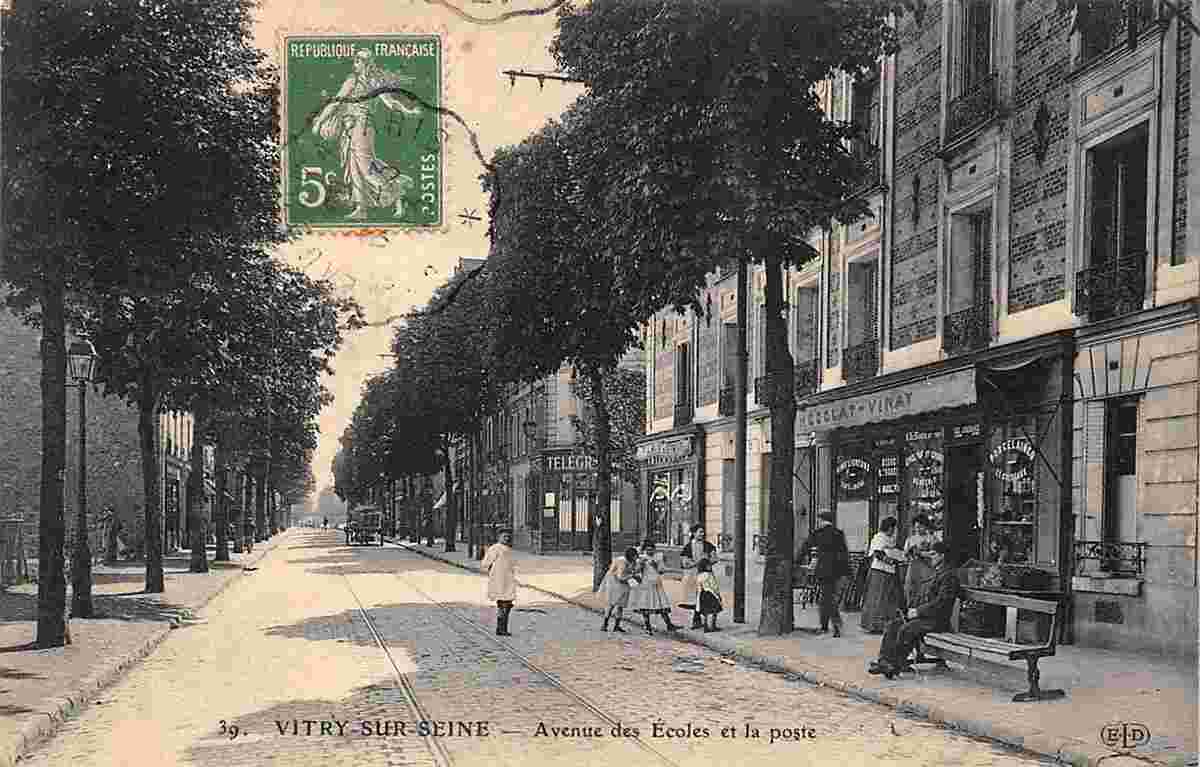 Vitry-sur-Seine. Avenue des Ecoles et la Poste, 1913
